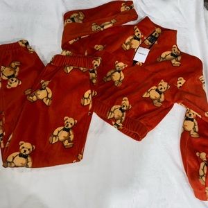 Forever 21 2 piece jogger and sweatshirt set